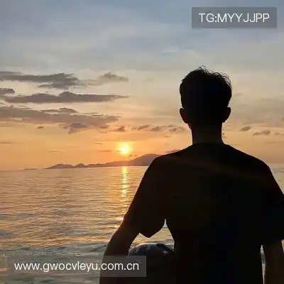 董静娇